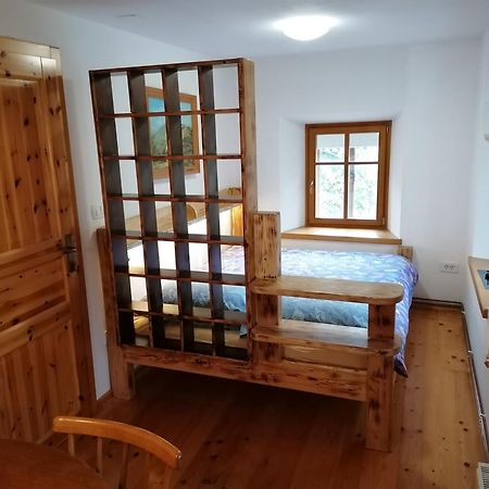 Apartment Perunika Cerkno Buitenkant foto