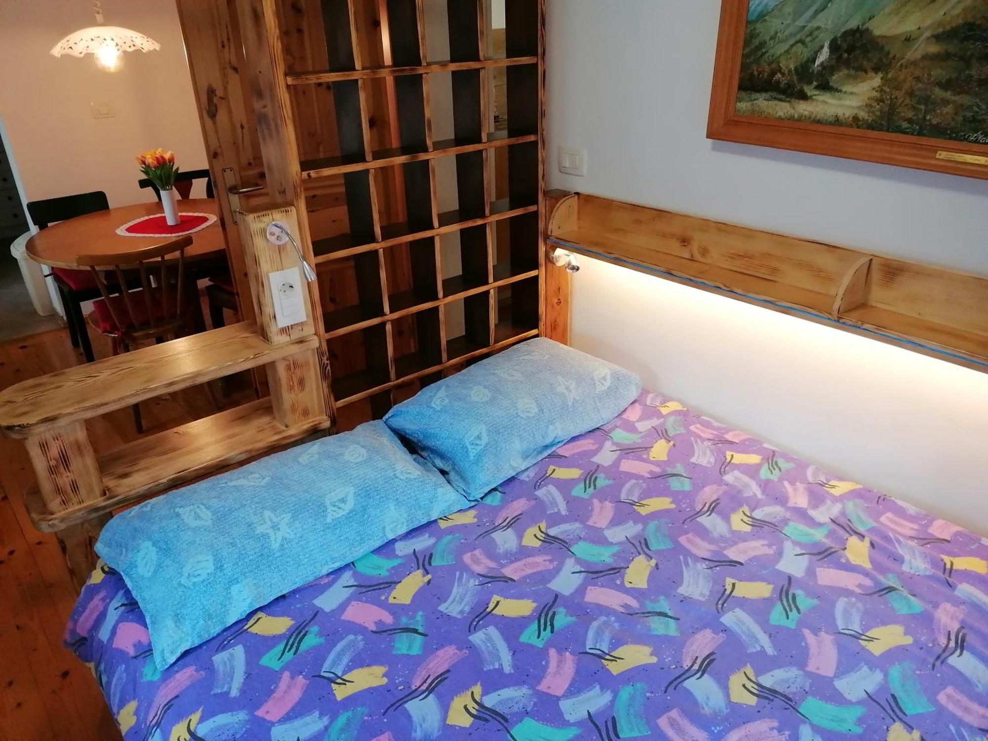 Apartment Perunika Cerkno Buitenkant foto