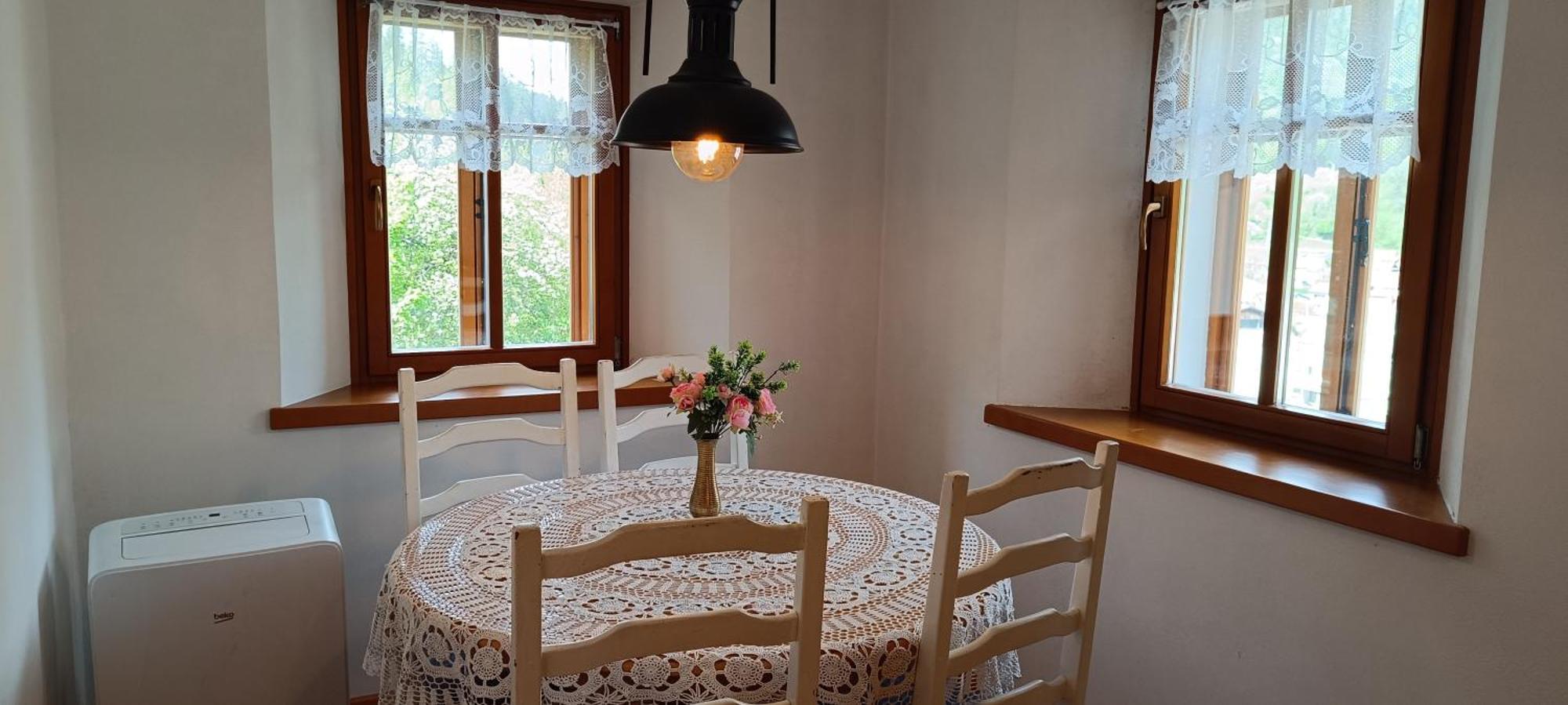 Apartment Perunika Cerkno Buitenkant foto